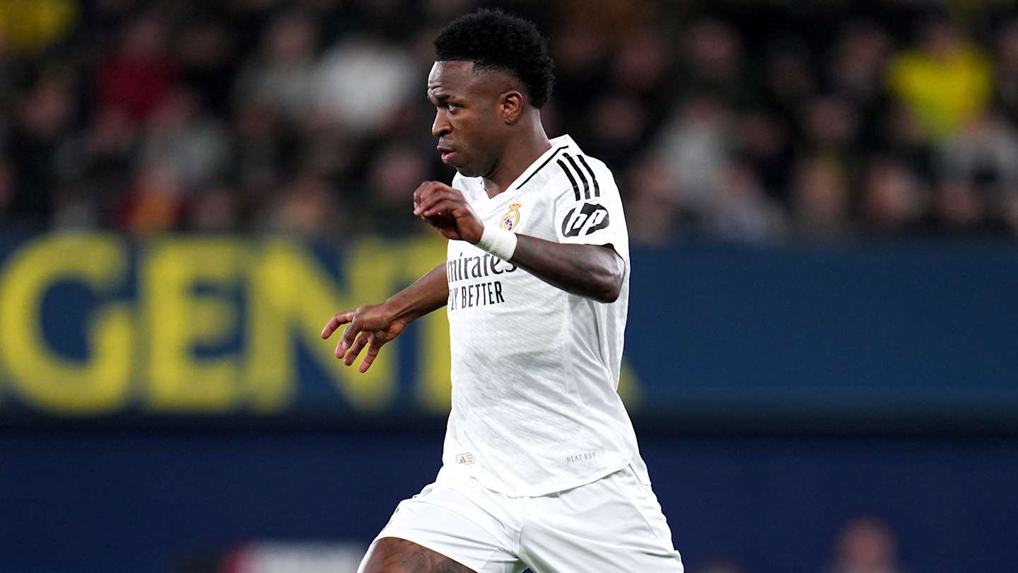 Vinicius Junior exige cláusula de saída para renovar com Real Madrid, diz jornal